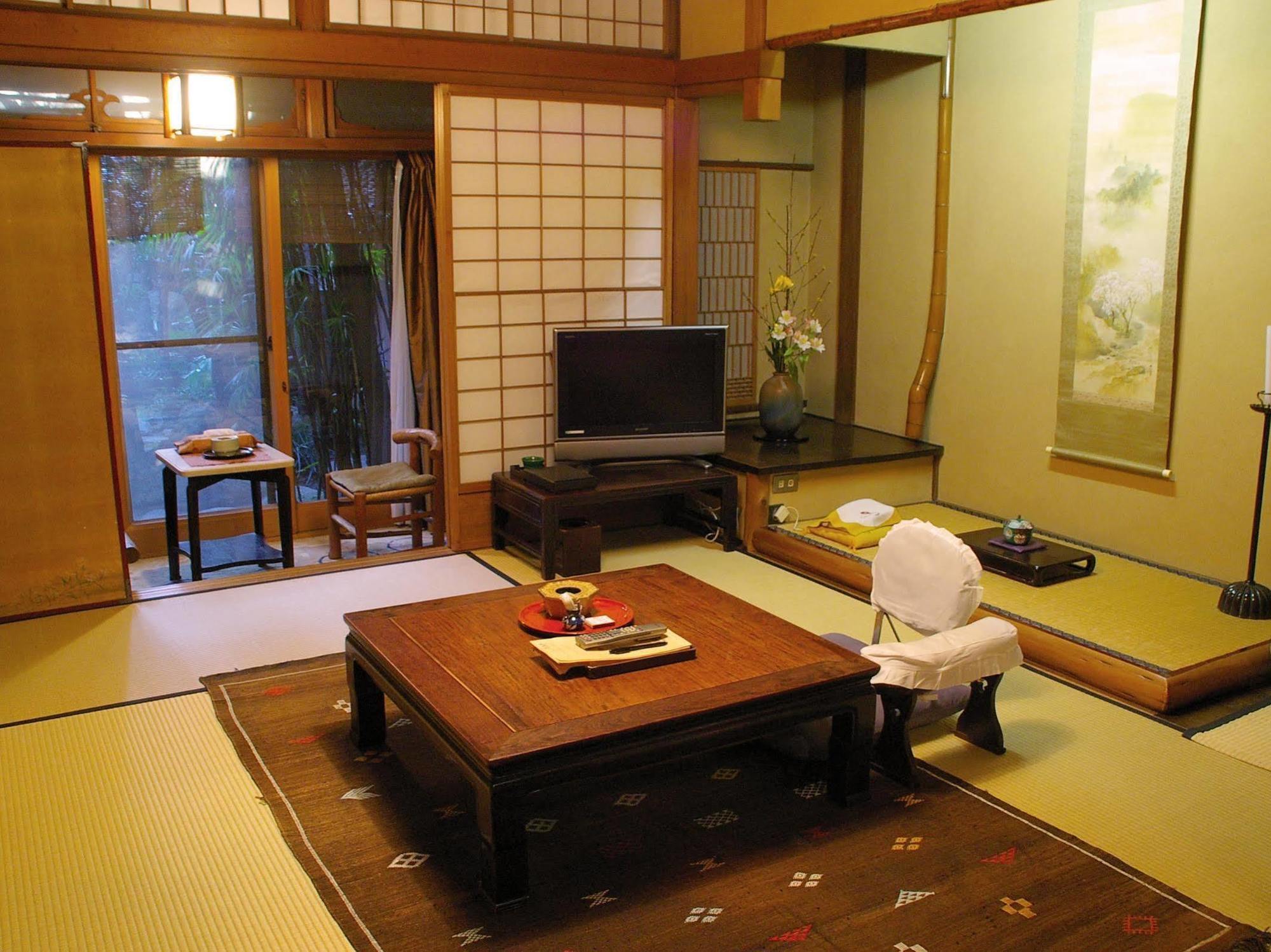 Seikoro Ryokan - Established In 1831 Kyoto Exterior photo